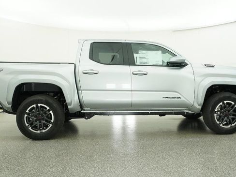 New 2026 Toyota Tacoma TRD Sport AWD/4WD image 37
