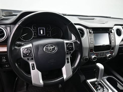 Used 2018 Toyota Tundra Limited w/ Limited Premium Package AWD/4WD image 15