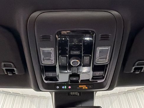 Used 2026 GMC Yukon XL Denali w/ Sun & Power Step Package AWD/4WD image 33