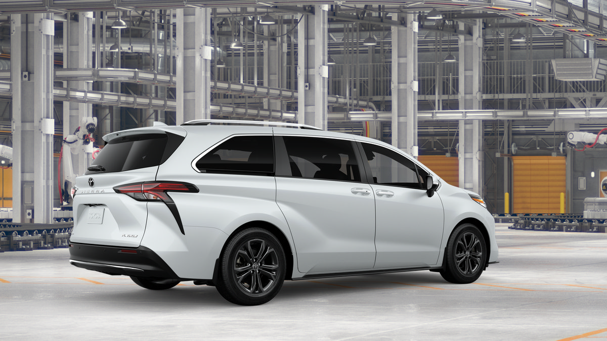 New 2026 Toyota Sienna Platinum AWD/4WD image 10