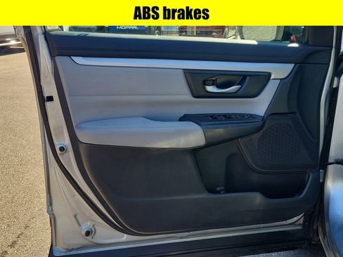 Used 2018 Honda CR-V LX image 20