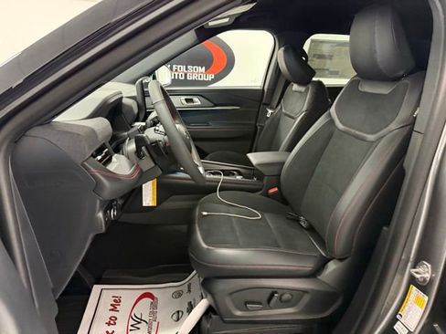 New 2026 Ford Explorer ST image 13