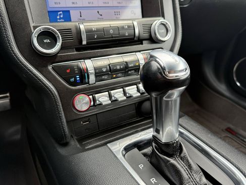 Used 2018 Ford Mustang Premium RWD image 25
