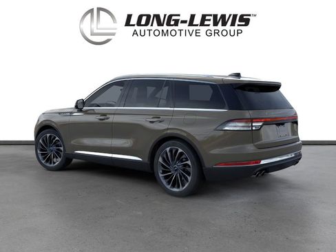 New 2026 Lincoln Aviator Reserve AWD/4WD image 4