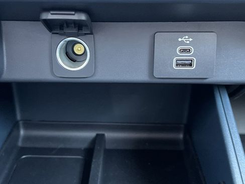 New 2025 Ford Maverick XLT w/ XLT Luxury Package image 7