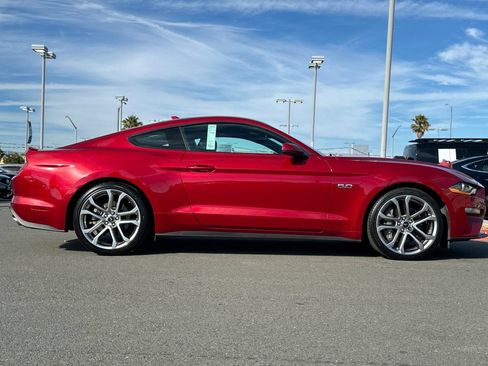Used 2022 Ford Mustang GT Premium w/ Equipment Group 401A RWD image 3