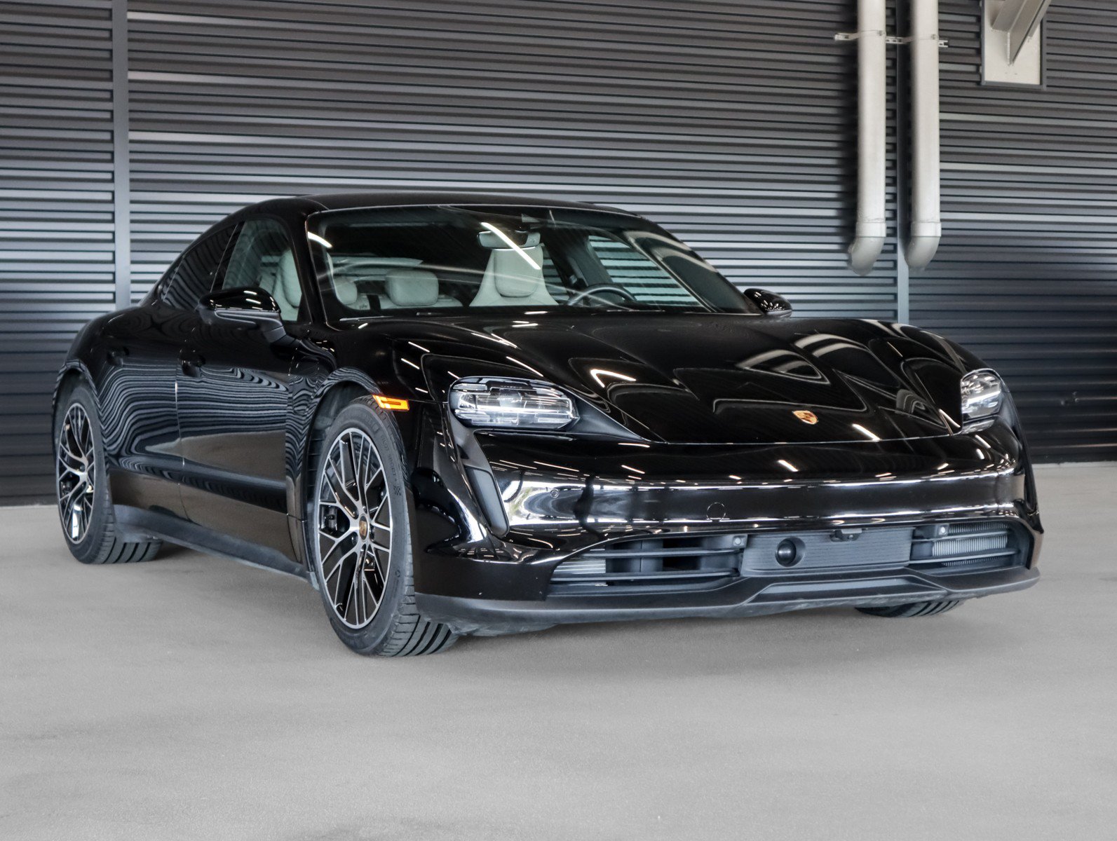 Certified 2023 Porsche Taycan RWD image 7