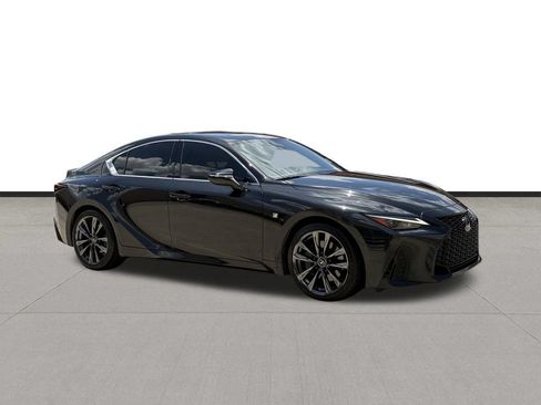 Used 2022 Lexus IS 350 F Sport RWD image 3