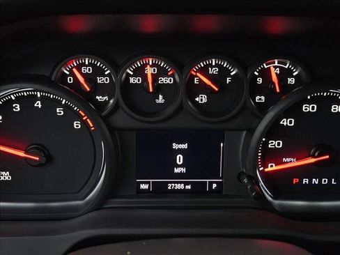 Used 2022 Chevrolet Silverado 1500 Custom RWD image 11