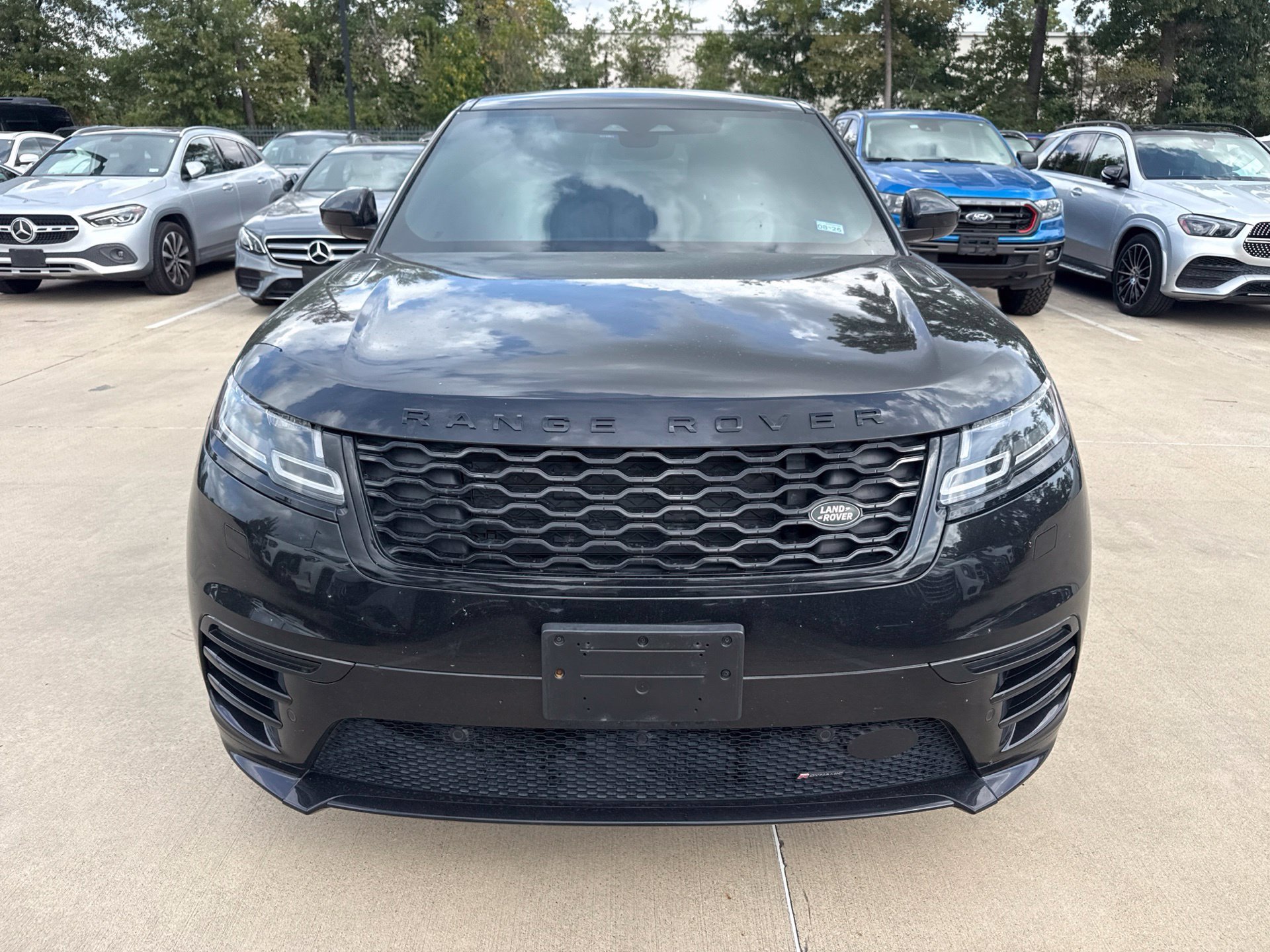Used 2022 Land Rover Range Rover Velar R-Dynamic S AWD/4WD image 2