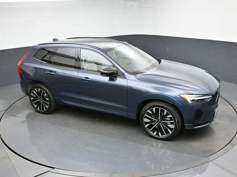 New 2026 Volvo XC60 T8 Ultra w/ Climate Package PRO AWD/4WD image 43