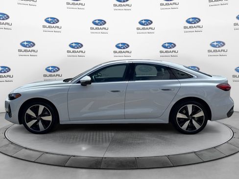 Used 2025 Audi A5 2.0T Premium Plus w/ Premium Plus AWD/4WD image 2