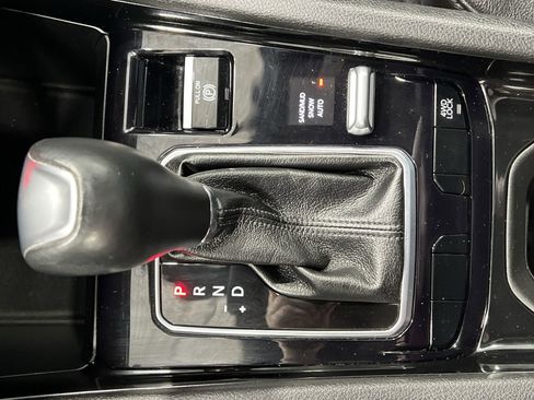 Used 2023 Jeep Compass Latitude w/ Convenience Group AWD/4WD image 19