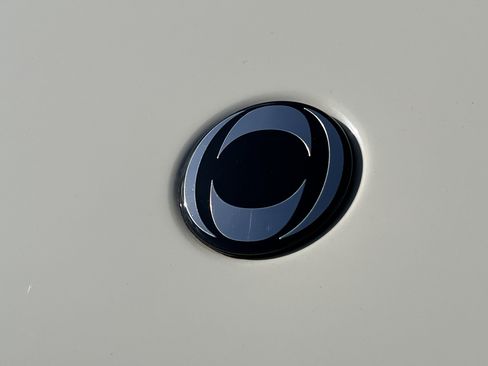 Used 2024 INEOS Grenadier image 9