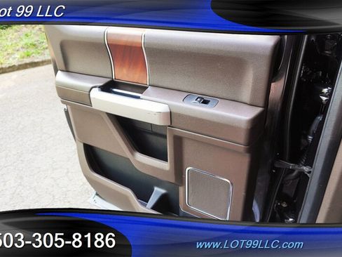 Used 2019 Ford F150 King Ranch w/ Equipment Group 601A Luxury AWD/4WD image 25