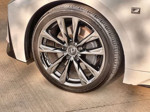 Used 2023 Lexus IS 350 F Sport RWD image 9