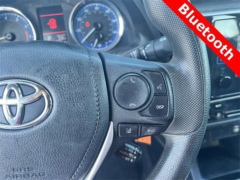 Used 2018 Toyota Corolla LE w/ Carpet Mat Package (TMS) image 15