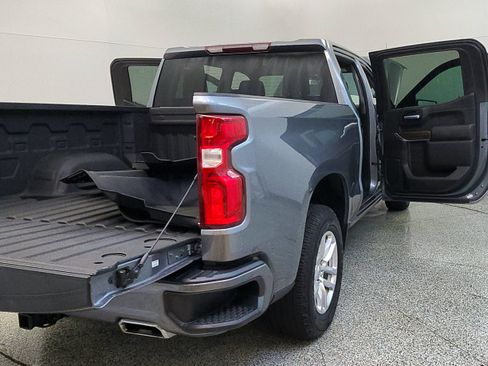 Used 2021 Chevrolet Silverado 1500 RST AWD/4WD image 11