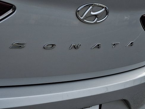 Used 2019 Hyundai Sonata SE image 29