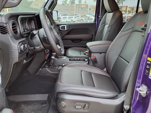 New 2026 Jeep Wrangler Unlimited Rubicon AWD/4WD image 15