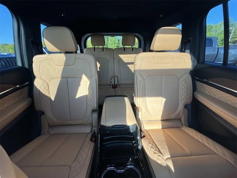 New 2025 Jeep Grand Cherokee L Summit w/ Obsidian Package image 33