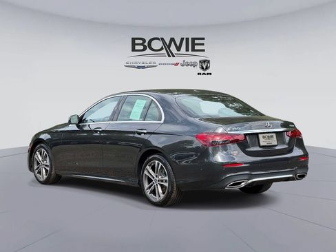 Used 2023 Mercedes-Benz E 350 4MATIC Sedan image 4
