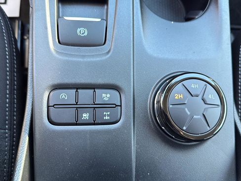 New 2025 Ford Ranger XLT w/ Equipment Group 301A High image 24