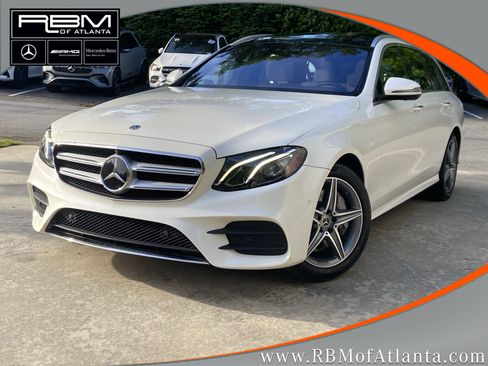 Used 2019 Mercedes-Benz E 450 4MATIC Wagon image 1