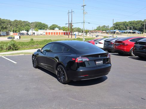 Used 2023 Tesla Model 3 Performance AWD/4WD image 9