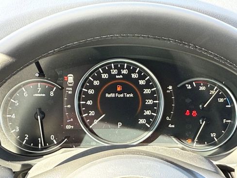 New 2025 MAZDA CX-5 Signature image 12