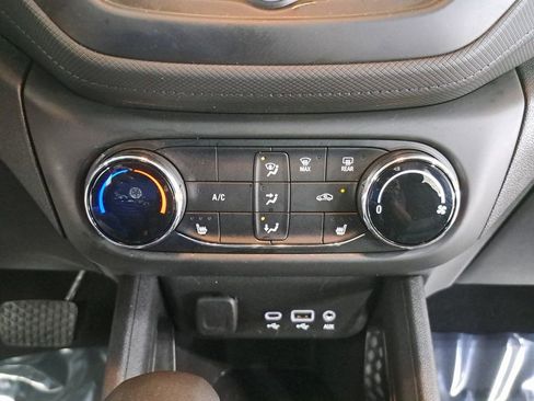 Used 2022 Chevrolet TrailBlazer LT image 24