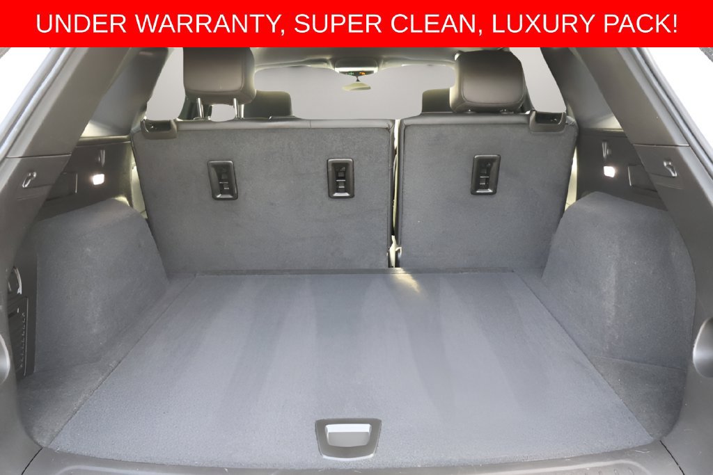 Used 2022 Cadillac XT5 Luxury FWD image 17