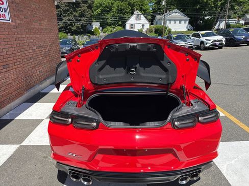 Used 2021 Chevrolet Camaro ZL1 RWD image 23