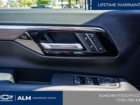 New 2026 Chevrolet Suburban Premier RWD image 51