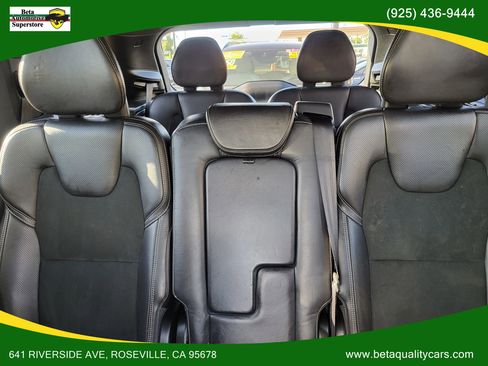 Used 2017 Volvo XC90 T6 R-Design w/ Vision Package image 64