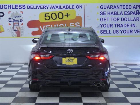 Used 2021 Toyota Camry SE AWD/4WD image 5