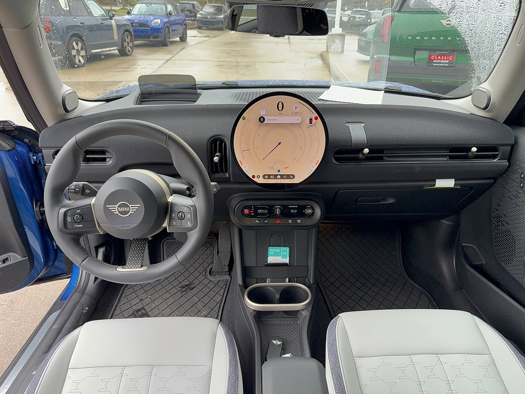 Used 2026 MINI Cooper 2-Door Hardtop FWD image 6