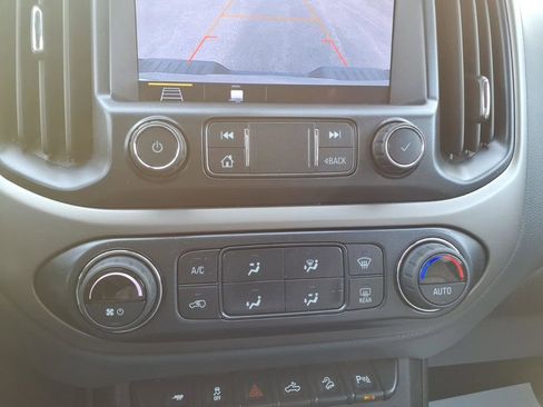 Used 2019 Chevrolet Colorado Z71 image 18