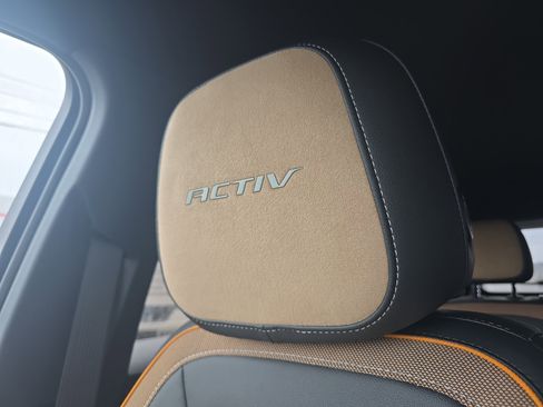 New 2026 Chevrolet Equinox ACTIV w/ LPO, Floor Liner Package image 35