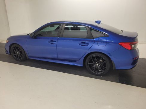 Used 2022 Honda Civic Sport image 3