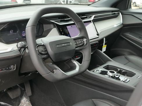 New 2026 Jeep Cherokee Limited AWD/4WD image 8