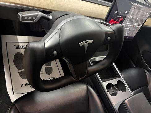Used 2022 Tesla Model 3 RWD image 17