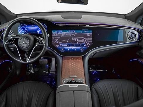 Certified 2023 Mercedes-Benz EQS 580 4MATIC SUV image 8
