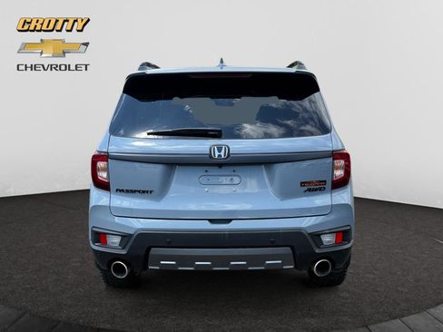 Used 2023 Honda Passport TrailSport image 4