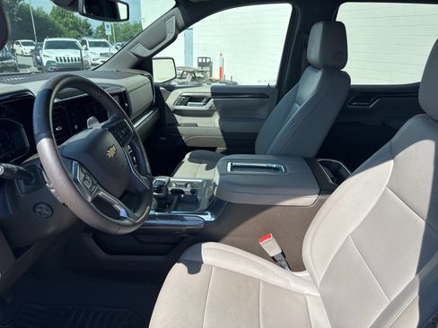Used 2022 Chevrolet Silverado 1500 LTZ w/ LTZ Convenience Package II RWD image 25