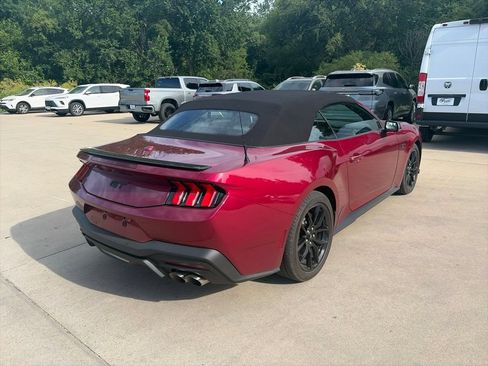 Used 2025 Ford Mustang GT Premium RWD image 7