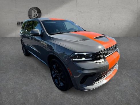 Used 2022 Dodge Durango R/T w/ Quick Order Package 22F AWD/4WD image 3
