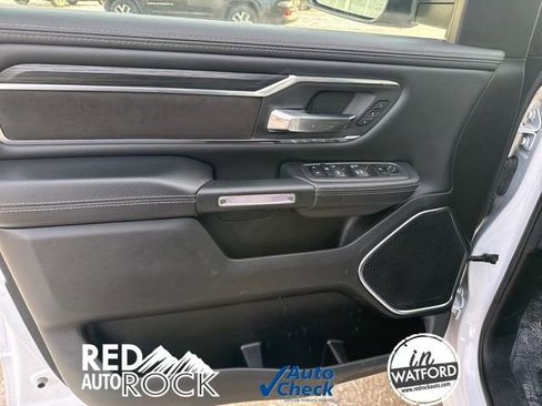 Used 2024 RAM 1500 Laramie image 22