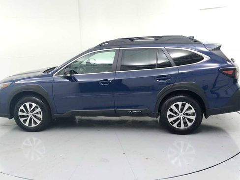 Certified 2025 Subaru Outback Premium image 4