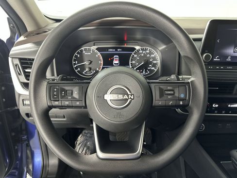Used 2023 Nissan Rogue SV FWD image 14